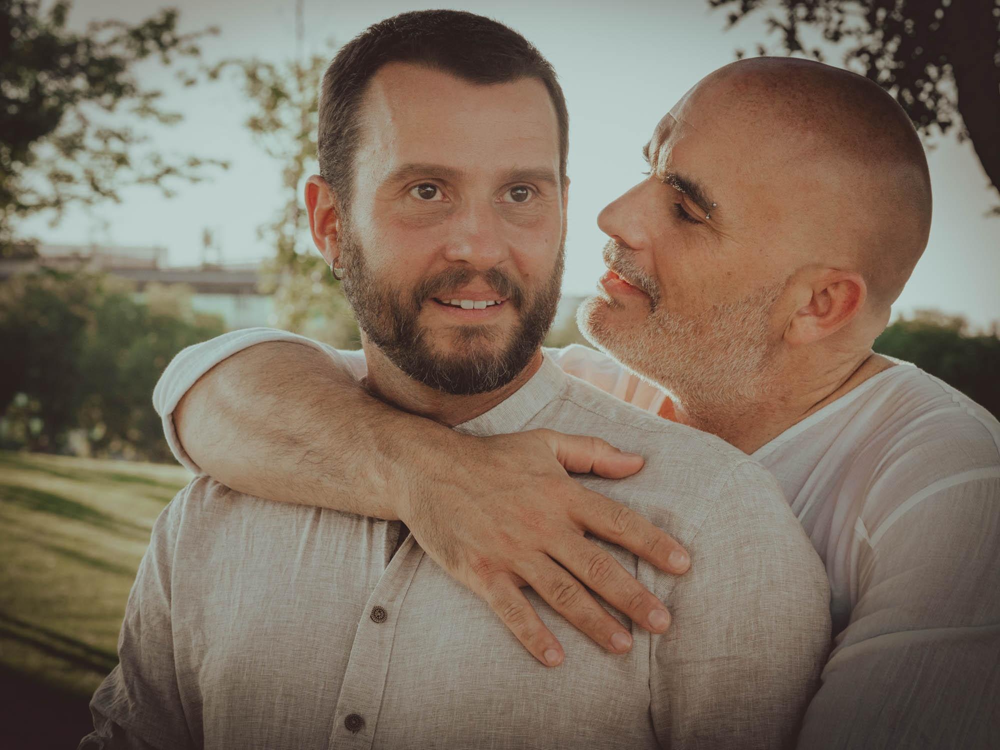 Celebrando el Amor Sin Límites: La Belleza de las Historias Únicas en el Mundo LGBT+